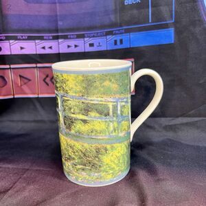 Dunoon Stoneware Claude Monet Bridge Over Pond of Water Lilies Coffee Mug